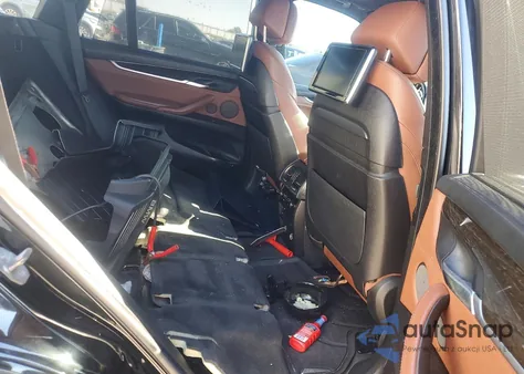 2015 BMW X5 xDrive50I z USA, uszkodzony, nr VIN 5UXKR6C51F0J74448